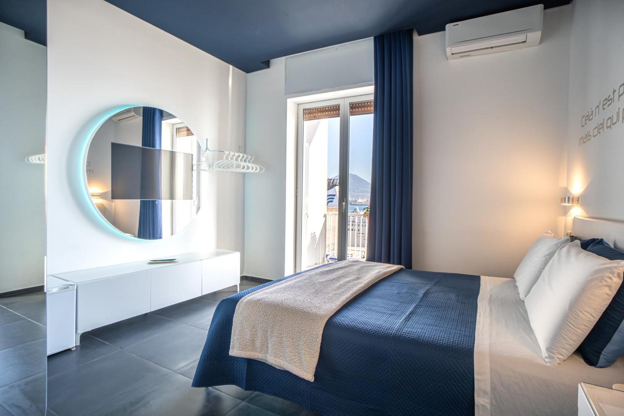Skyhouse Beverello Naples Exterior photo